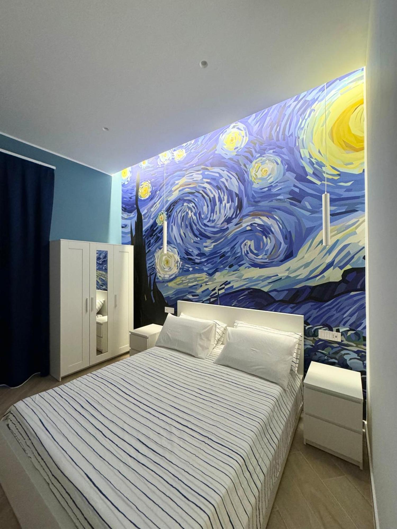 Matera's Flats By Dimorra Napels